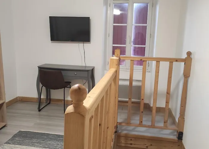 아파트 Alpa Au Centre De 랑공